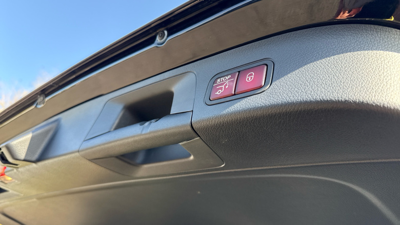 Mercedes-Benz GLA 220d 4Matic AMG Line Executive 5dr Auto Diesel Hatchback